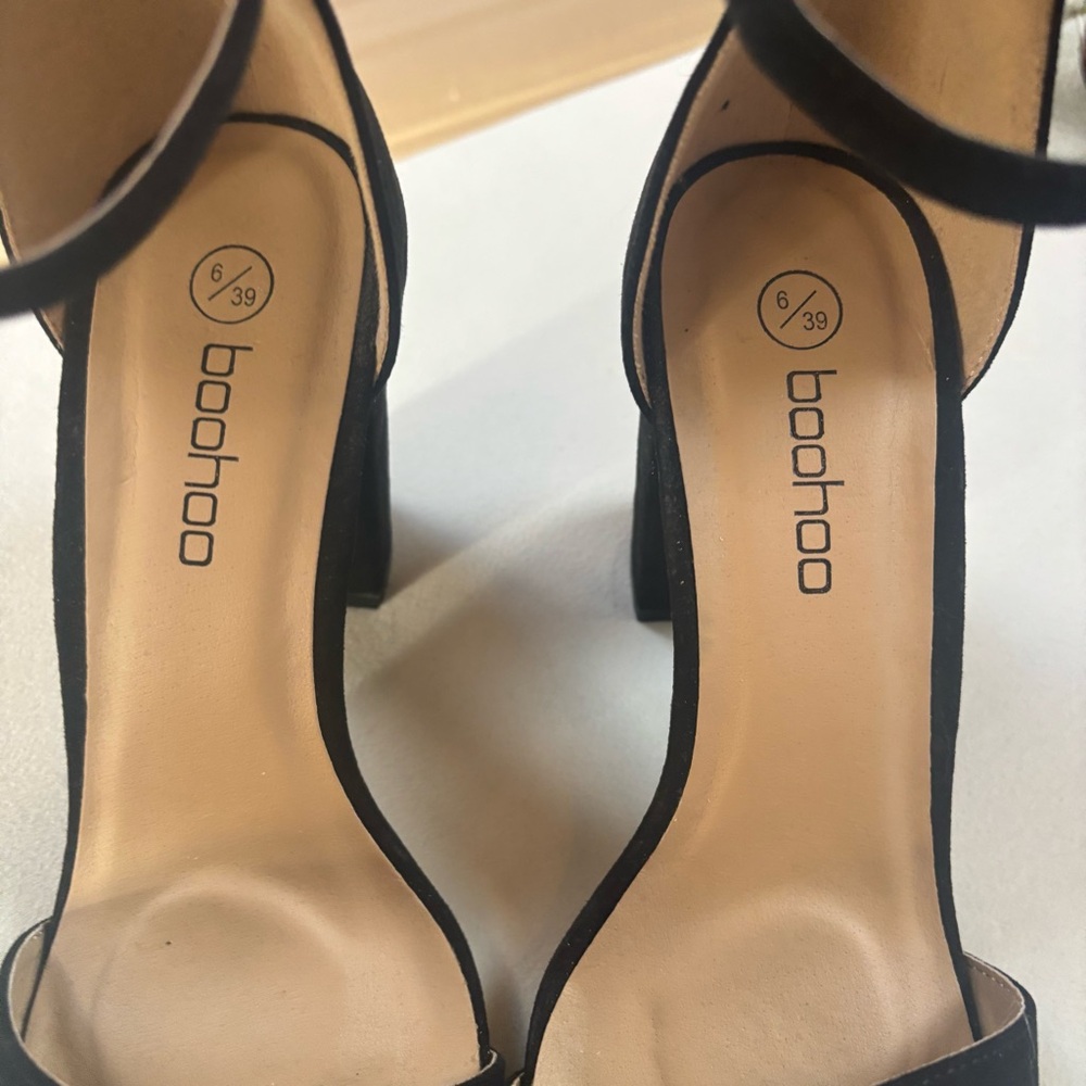 Boohoo Black Women's Heeled Sandals - Picture 4 of 5